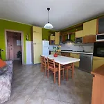 Sunny House Apartman *