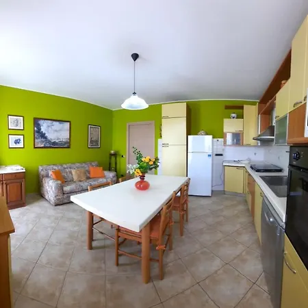 Sunny House Lägenhet