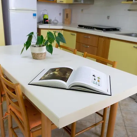 Sunny House * Diano dʼAlba